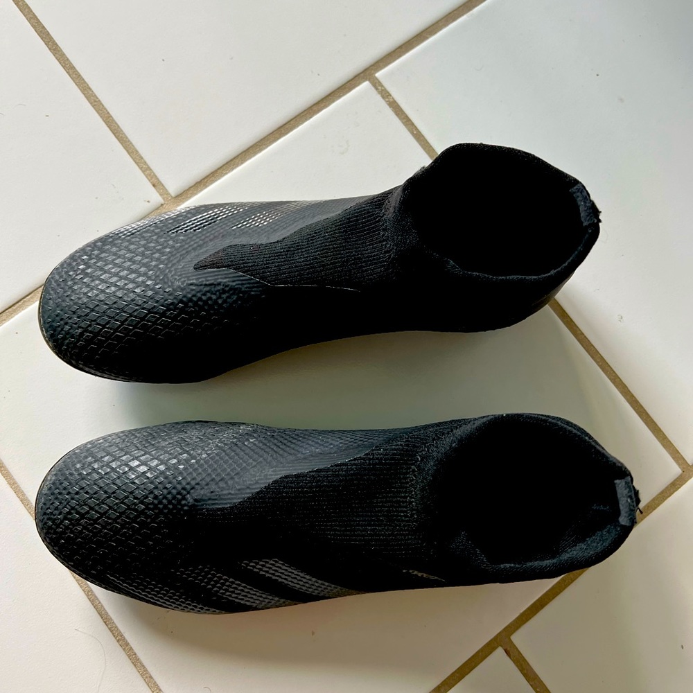 ADIDAS PREDATOR SOCCER CLEATS EF1645